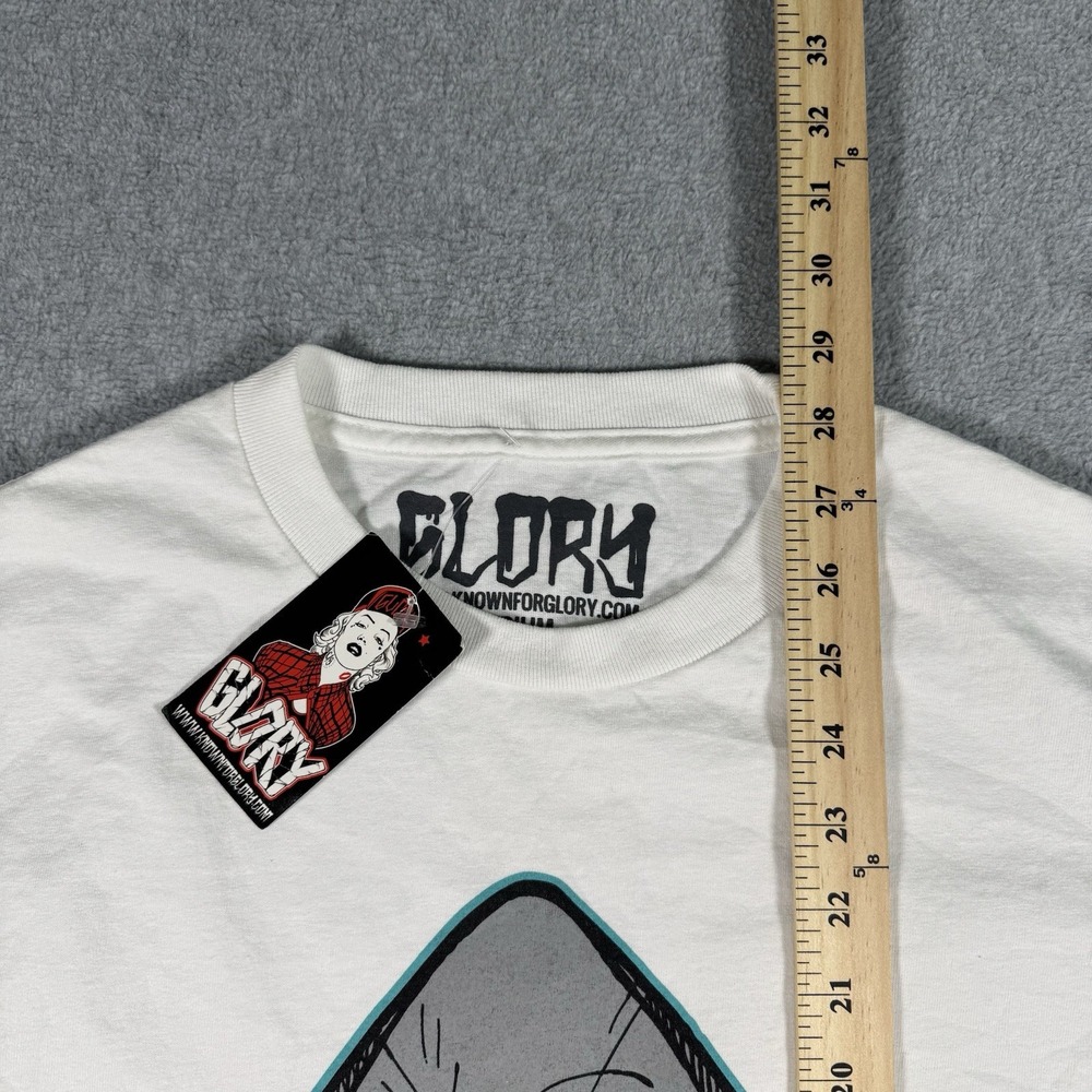 NWT Known For Glory KFG Shark Graphic T-Shirt White Streetwear Men's Size M - Picture 6 of 7